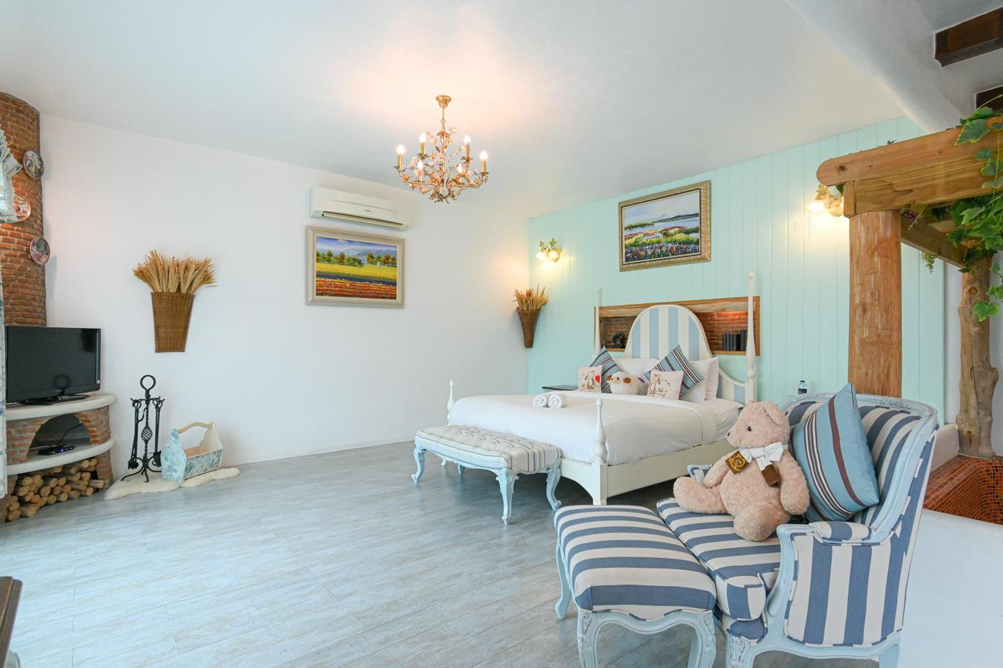 Swiss Valley Hip Resort Suan Phueng Habitación foto