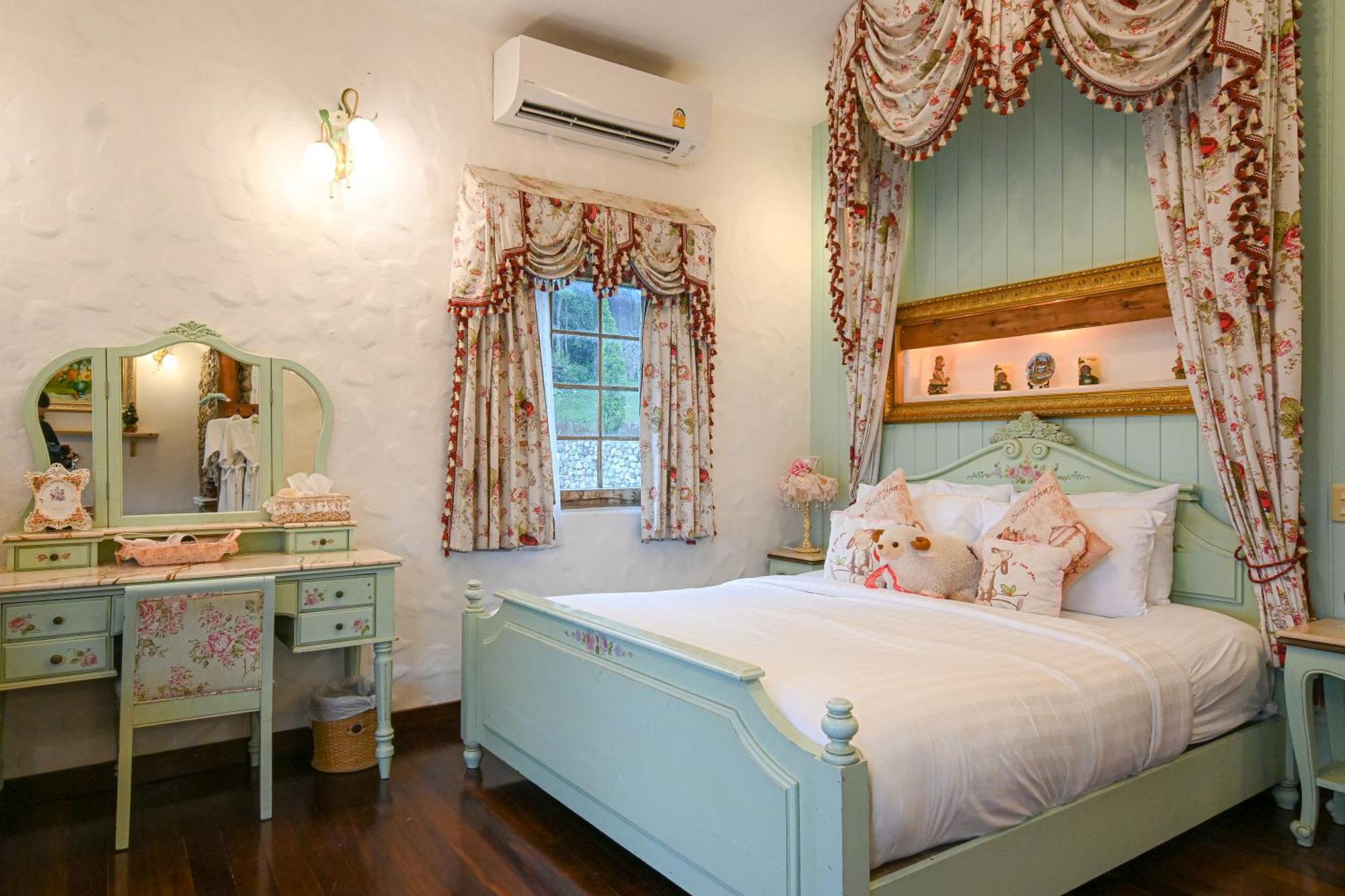 Swiss Valley Hip Resort Suan Phueng Habitación foto